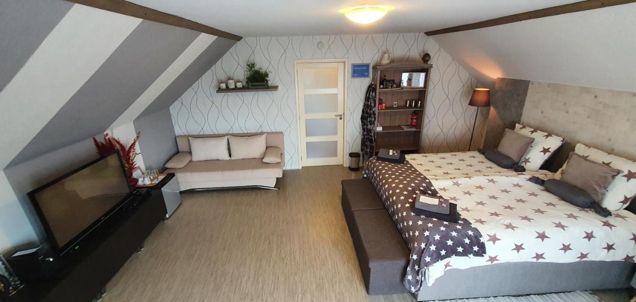 Bed & Breakfast Ravelin Rees Dış mekan fotoğraf
